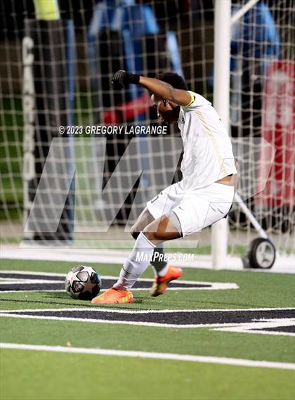 Thumbnail 1 in Fossil Ridge vs Southlake Carroll photogallery.