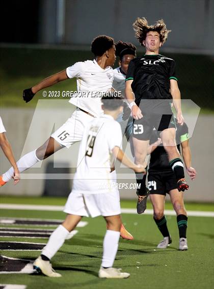Thumbnail 2 in Fossil Ridge vs Southlake Carroll photogallery.