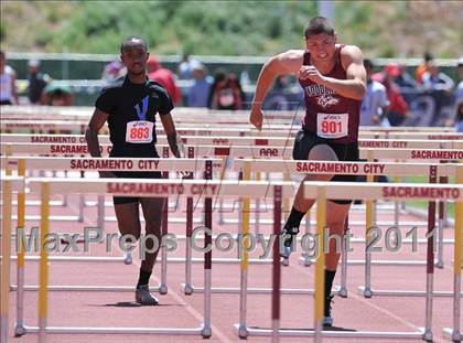 Thumbnail 3 in Sacramento Meet of Champions (Boys Hurdles) photogallery.