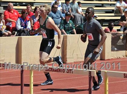 Thumbnail 2 in Sacramento Meet of Champions (Boys Hurdles) photogallery.