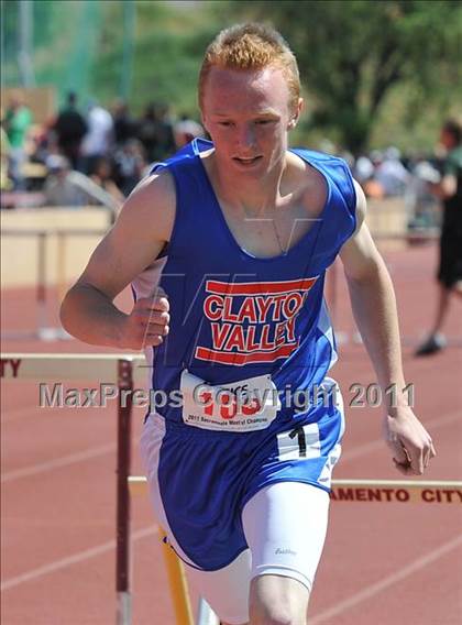 Thumbnail 3 in Sacramento Meet of Champions (Boys Hurdles) photogallery.