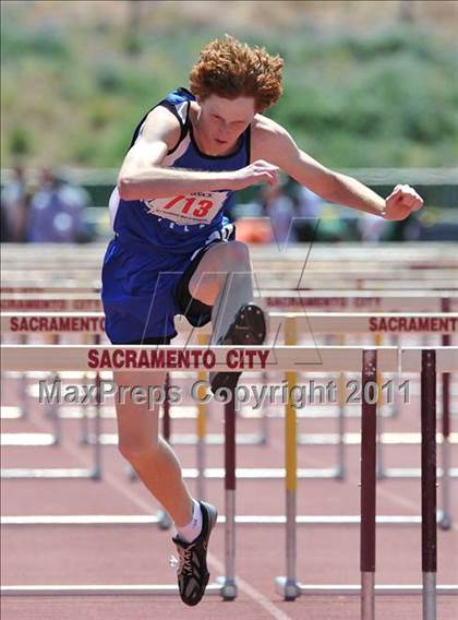 Thumbnail 3 in Sacramento Meet of Champions (Boys Hurdles) photogallery.