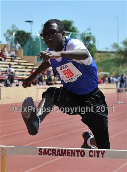 Thumbnail 1 in Sacramento Meet of Champions (Boys Hurdles) photogallery.