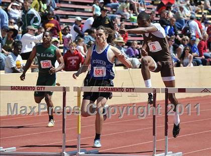 Thumbnail 3 in Sacramento Meet of Champions (Boys Hurdles) photogallery.