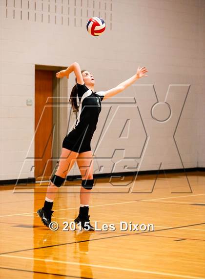 Thumbnail 1 in Azle vs Kennedale photogallery.