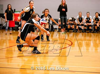 Thumbnail 1 in Azle vs Kennedale photogallery.
