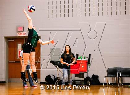 Thumbnail 2 in Azle vs Kennedale photogallery.
