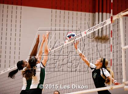 Thumbnail 2 in Azle vs Kennedale photogallery.