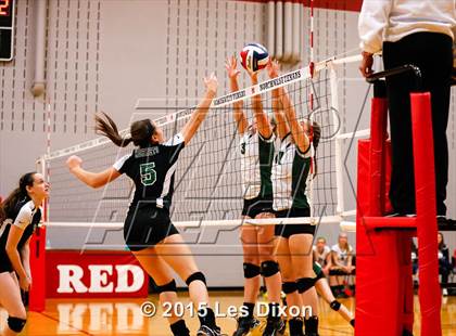 Thumbnail 1 in Azle vs Kennedale photogallery.