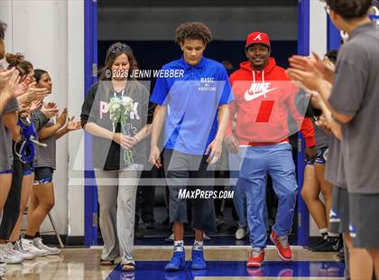 Thumbnail 3 in Silverado @ Basic photogallery.