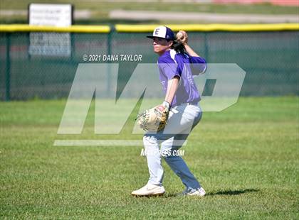 Thumbnail 3 in Early @ Millsap photogallery.