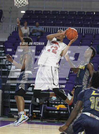 Thumbnail 2 in Lehigh vs. Sagemont (City of Palms Classic) photogallery.