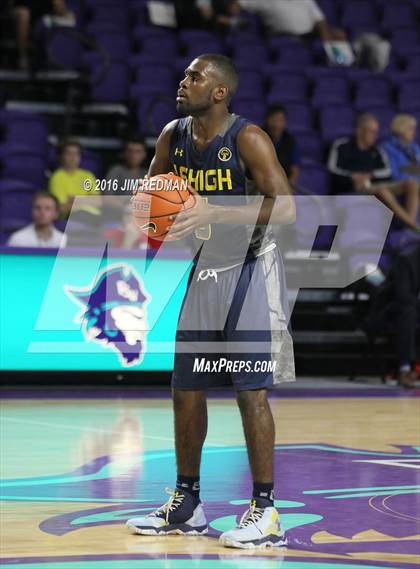 Thumbnail 3 in Lehigh vs. Sagemont (City of Palms Classic) photogallery.
