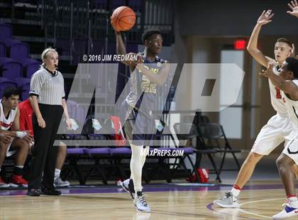 Thumbnail 3 in Lehigh vs. Sagemont (City of Palms Classic) photogallery.