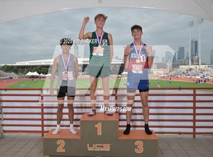 Thumbnail 3 in UIL 2A Track and Field State Finals (Awards) photogallery.