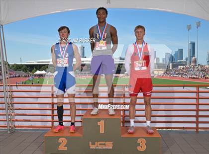 Thumbnail 1 in UIL 2A Track and Field State Finals (Awards) photogallery.