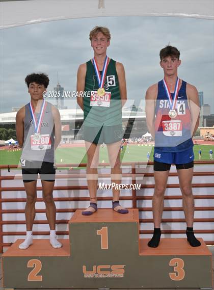 Thumbnail 1 in UIL 2A Track and Field State Finals (Awards) photogallery.