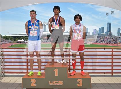 Thumbnail 1 in UIL 2A Track and Field State Finals (Awards) photogallery.