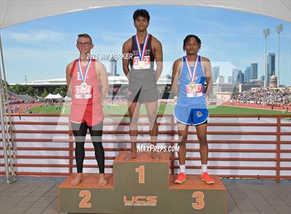 Thumbnail 3 in UIL 2A Track and Field State Finals (Awards) photogallery.