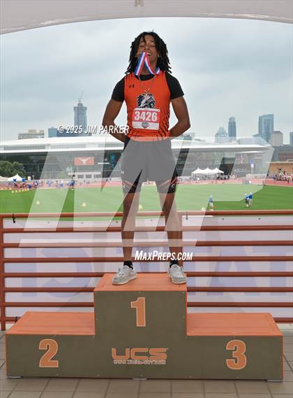 Thumbnail 3 in UIL 2A Track and Field State Finals (Awards) photogallery.