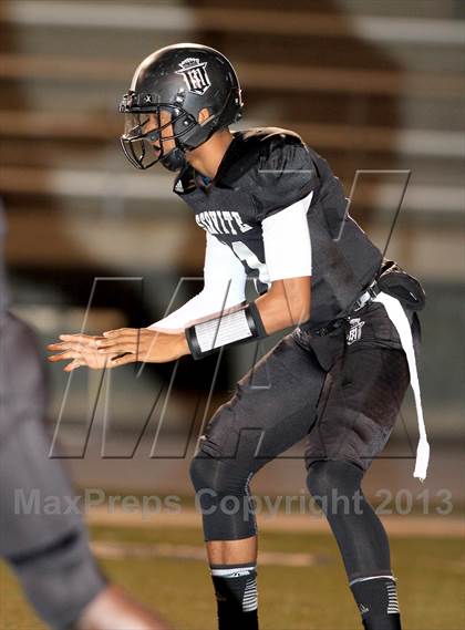 Thumbnail 1 in JSerra Catholic @ Servite photogallery.