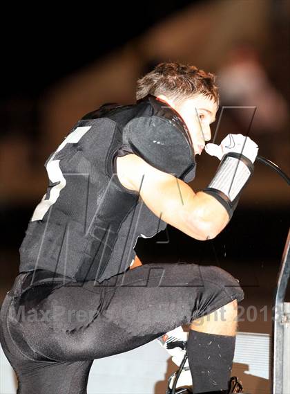 Thumbnail 2 in JSerra Catholic @ Servite photogallery.