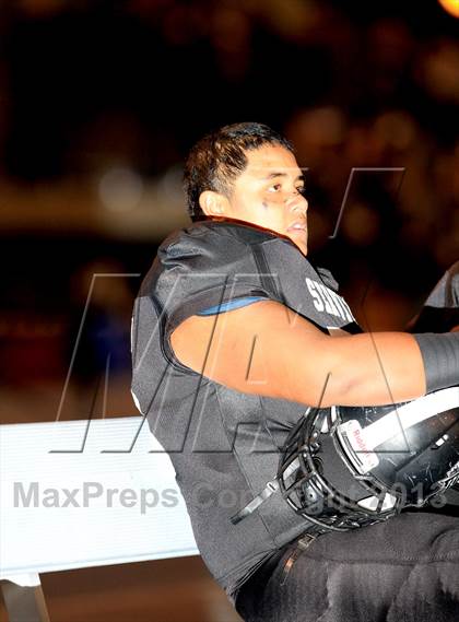 Thumbnail 2 in JSerra Catholic @ Servite photogallery.