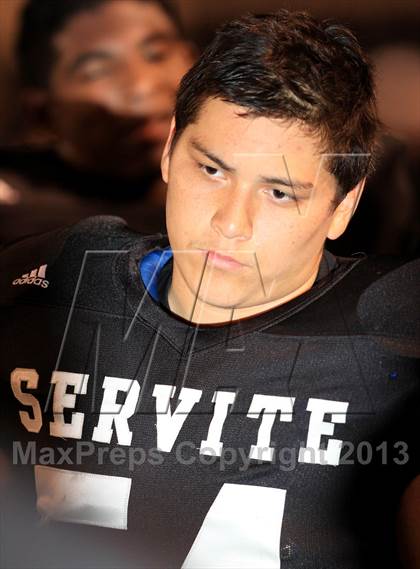 Thumbnail 1 in JSerra Catholic @ Servite photogallery.
