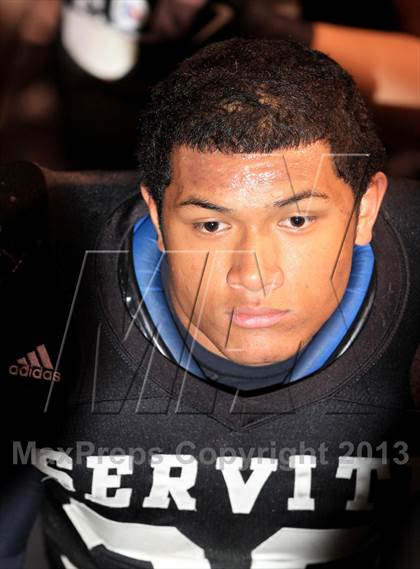 Thumbnail 3 in JSerra Catholic @ Servite photogallery.