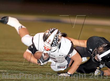 Thumbnail 2 in JSerra Catholic @ Servite photogallery.