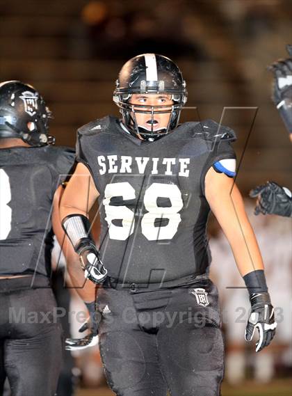 Thumbnail 2 in JSerra Catholic @ Servite photogallery.