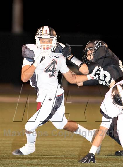 Thumbnail 2 in JSerra Catholic @ Servite photogallery.