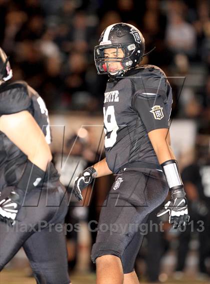 Thumbnail 2 in JSerra Catholic @ Servite photogallery.