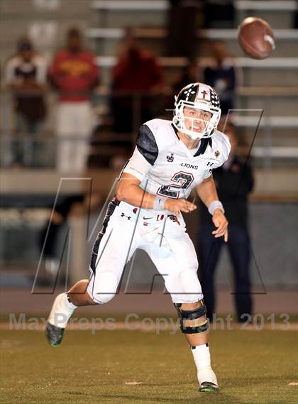 Thumbnail 3 in JSerra Catholic @ Servite photogallery.