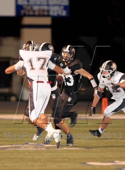 Thumbnail 2 in JSerra Catholic @ Servite photogallery.