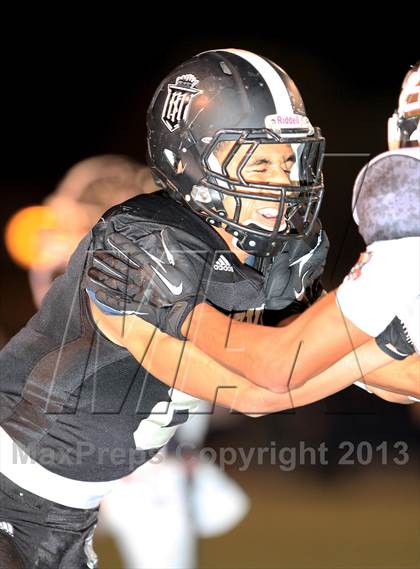 Thumbnail 2 in JSerra Catholic @ Servite photogallery.