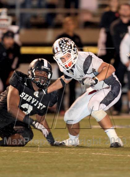Thumbnail 2 in JSerra Catholic @ Servite photogallery.