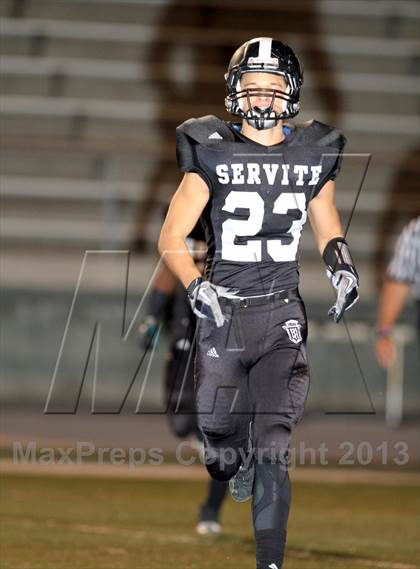 Thumbnail 3 in JSerra Catholic @ Servite photogallery.