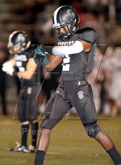 Thumbnail 1 in JSerra Catholic @ Servite photogallery.