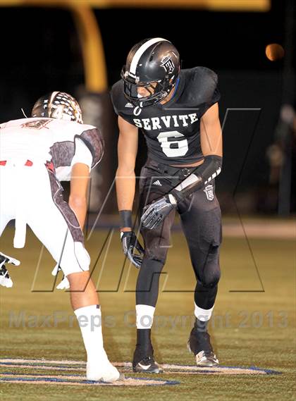 Thumbnail 3 in JSerra Catholic @ Servite photogallery.
