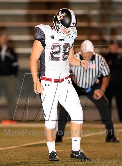 Thumbnail 3 in JSerra Catholic @ Servite photogallery.