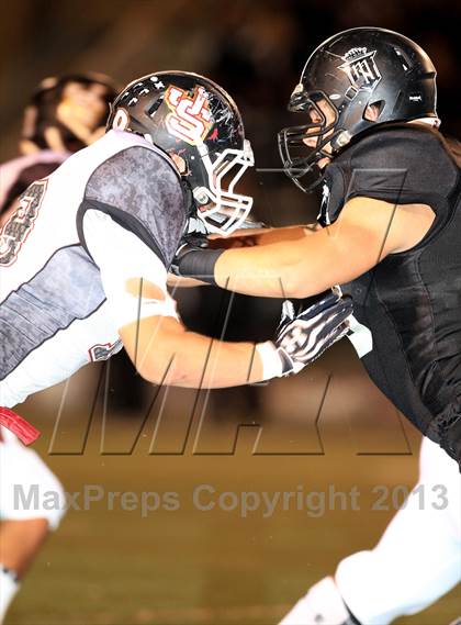 Thumbnail 3 in JSerra Catholic @ Servite photogallery.