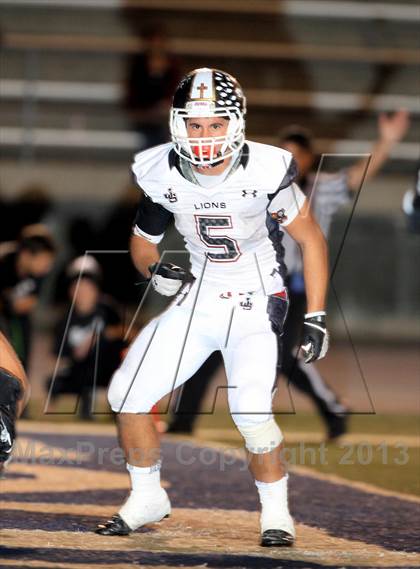 Thumbnail 2 in JSerra Catholic @ Servite photogallery.