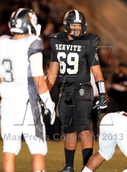 Thumbnail 2 in JSerra Catholic @ Servite photogallery.