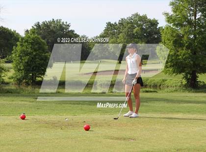 Thumbnail 2 in UIL 3A Golf Finals photogallery.