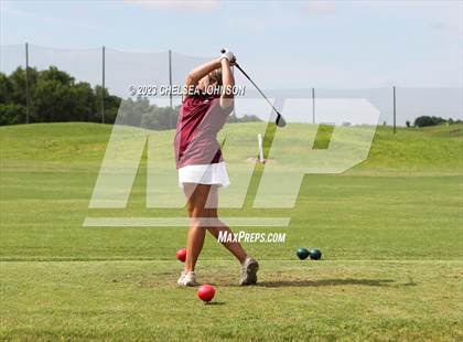 Thumbnail 3 in UIL 3A Golf Finals photogallery.
