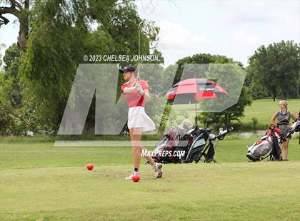 Thumbnail 3 in UIL 3A Golf Finals photogallery.