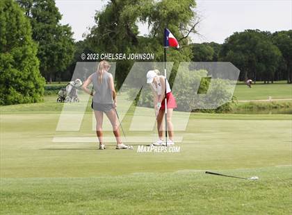 Thumbnail 2 in UIL 3A Golf Finals photogallery.