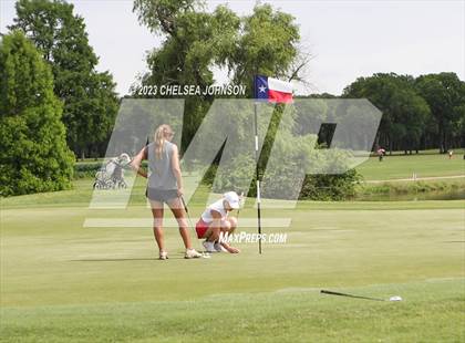 Thumbnail 1 in UIL 3A Golf Finals photogallery.