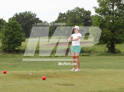 Thumbnail 3 in UIL 3A Golf Finals photogallery.